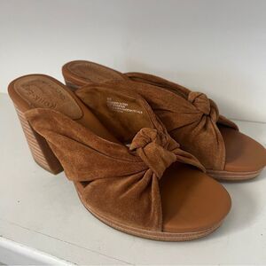 Kork-Ease Haya heeled sandals in tan camel suede Women’s Size 9